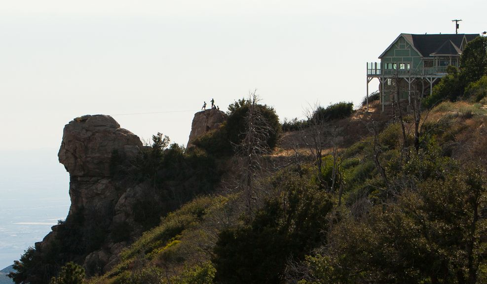crestline catwalk 20